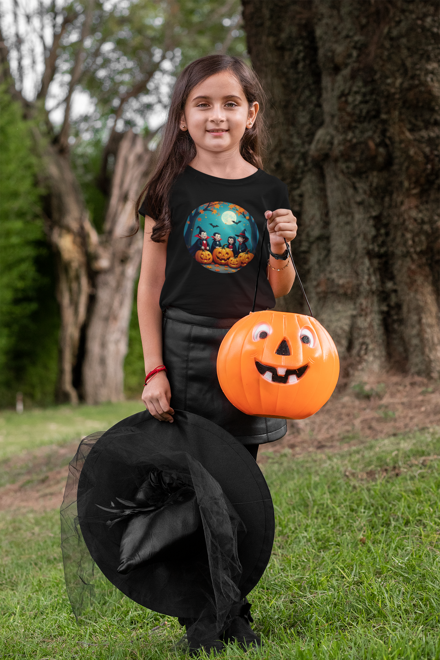 Girls : Halloween Spooky Spirits
