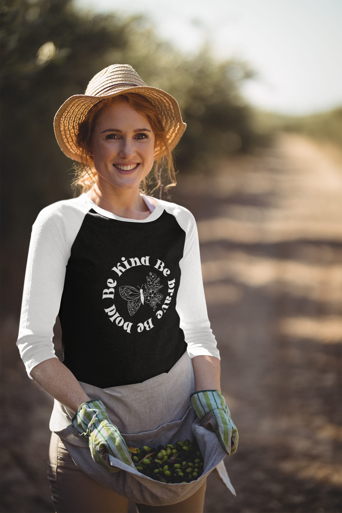 Raglan Tshirt : Be Kind Brave Bold